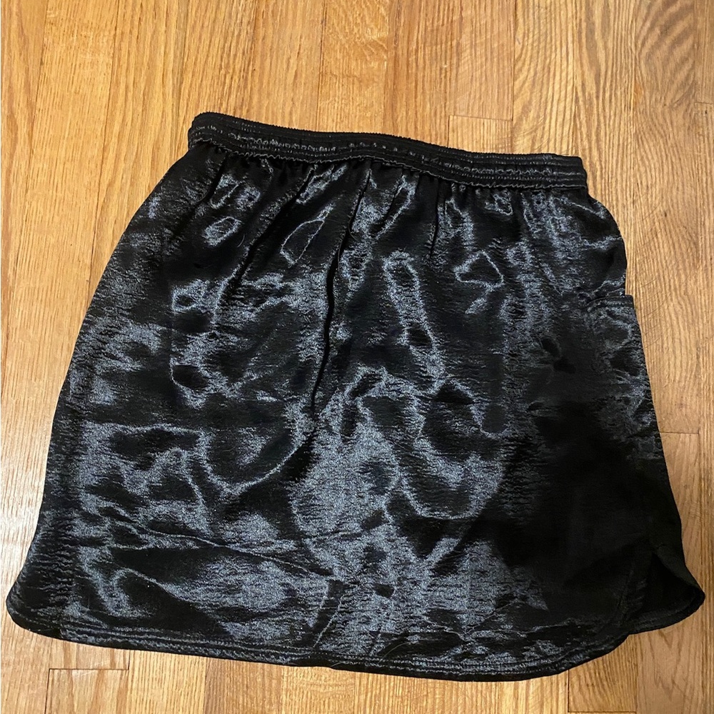 NWT Urban Outfitters Silence + Noise Black Metallic Skirt- Size M